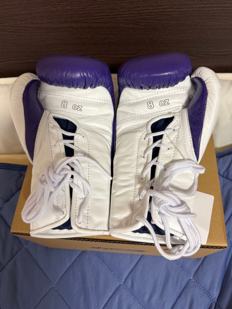 ウイニング winning ボクシンググローブ 紫/白 8オンス 紐式