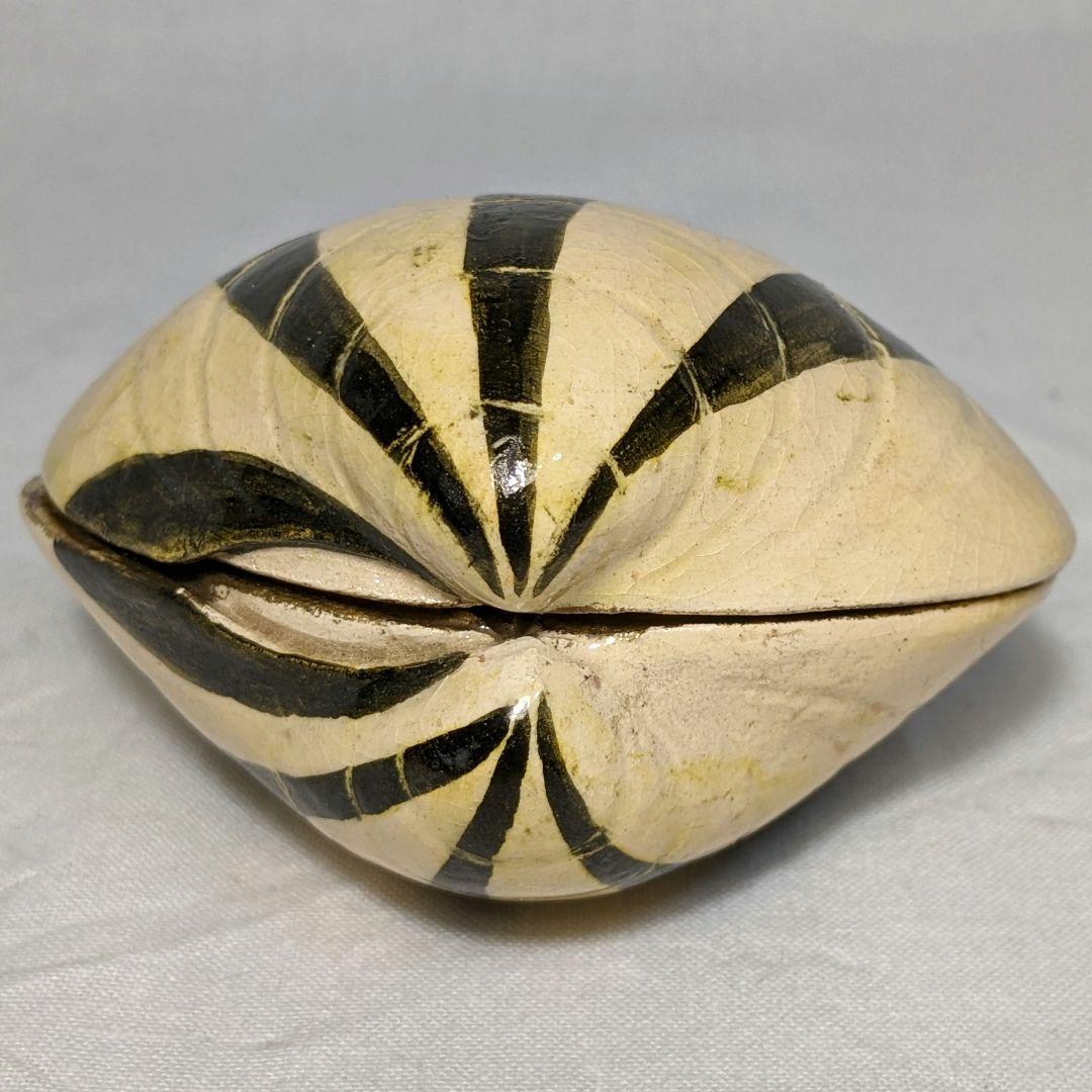 即中斎花押入り 田中波石 後楽園お庭焼 蛤香合 共箱 内金箔 茶道具 香道具