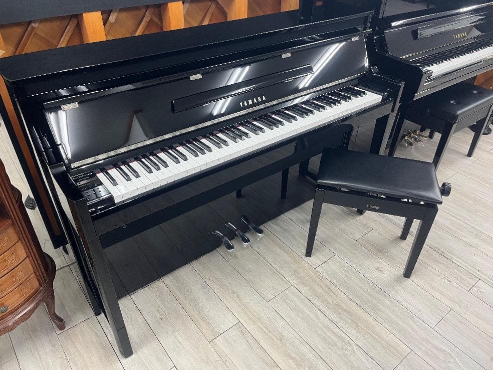 ★77154【電子ピアノ】YAMAHA　NU1X　18年製