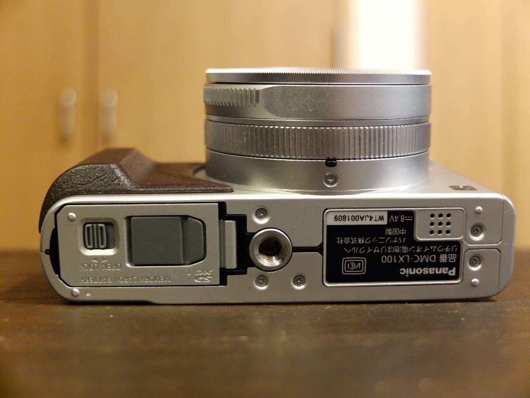 Panasonic LUMIX DMC-LX100 コンパクトデジタルカメラ