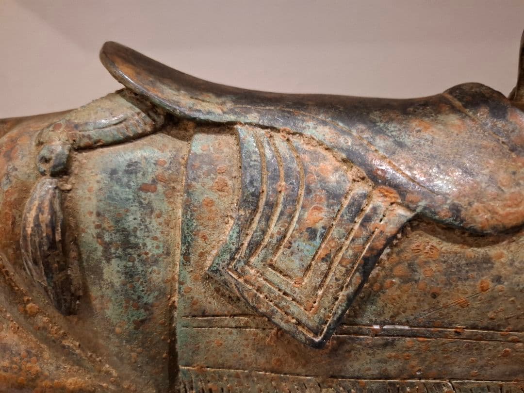 名豪家蔵出し ブロンズ馬の彫刻 台座有り