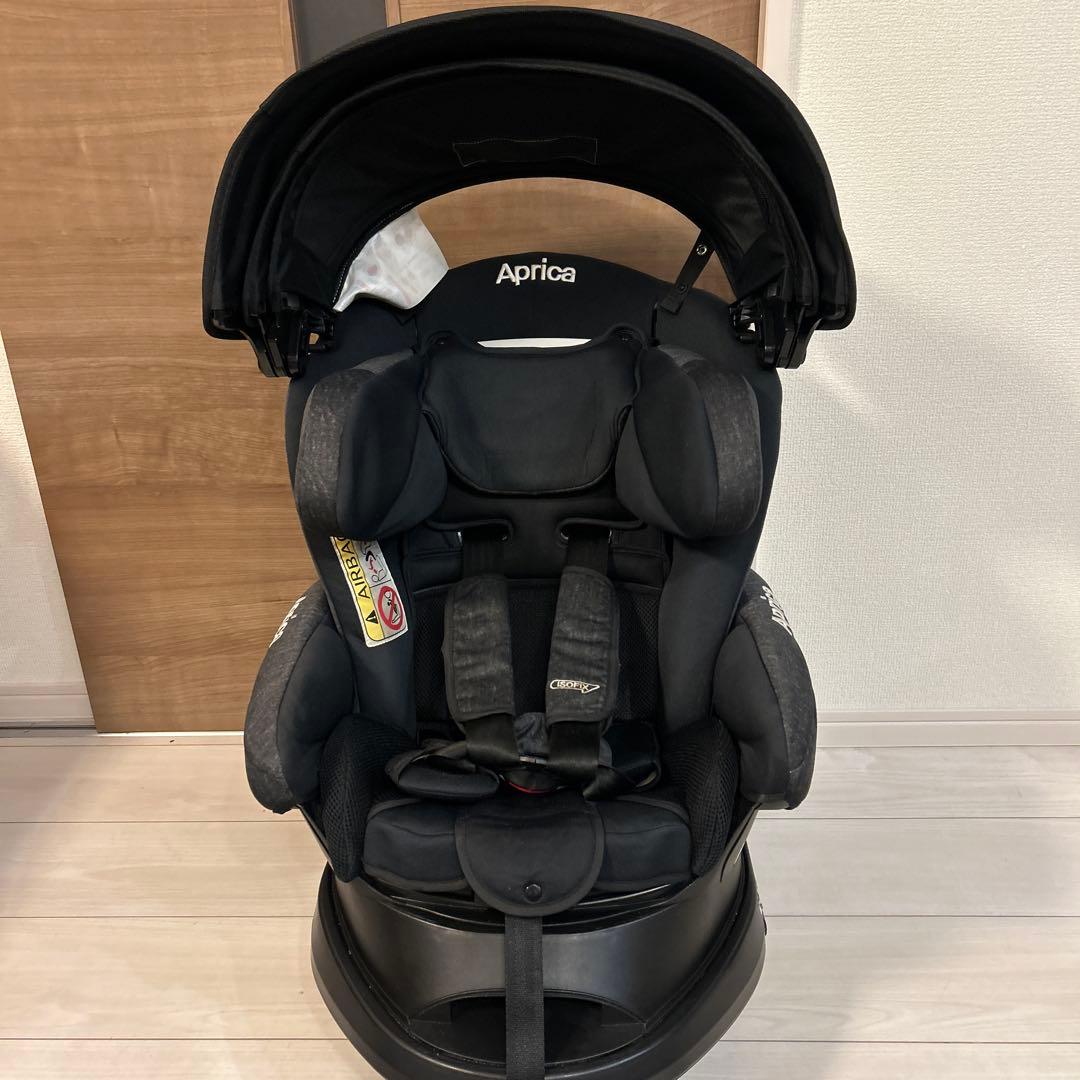 Aprica アップリカ フラディアグロウISOFIX