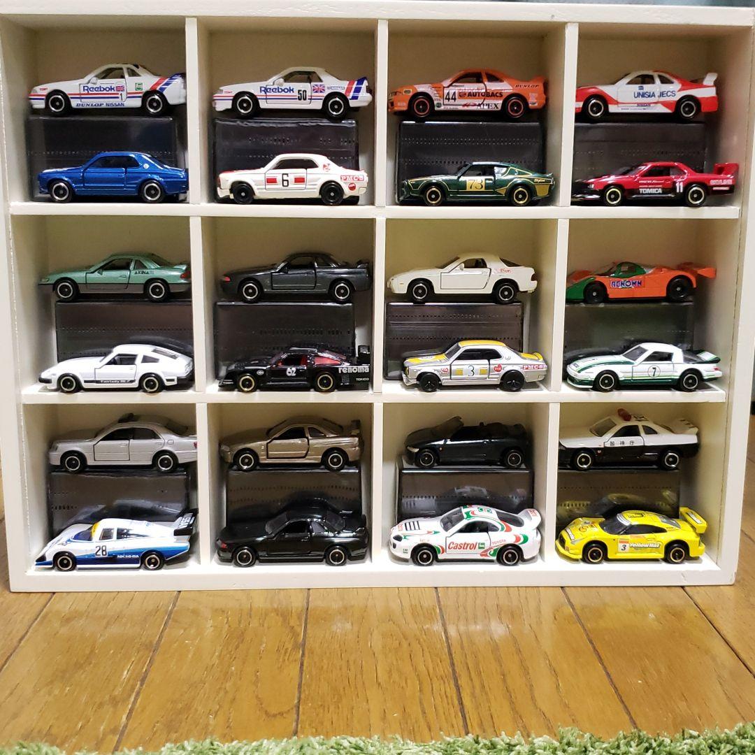 トミカ　スカイラインGT-Rなど24台セット