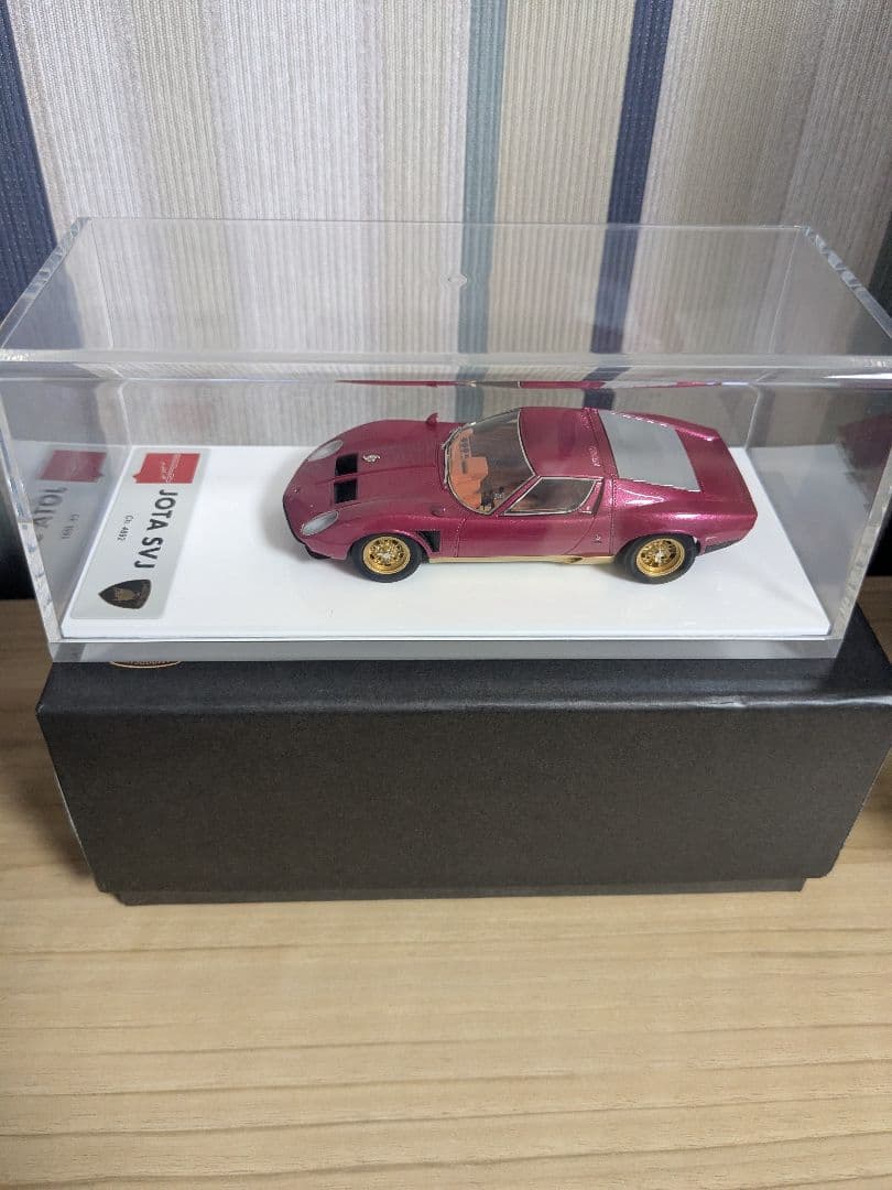 アイドロン　メイクアップ　 1/43 ランボルギーニ イオタ SVJ　EM395