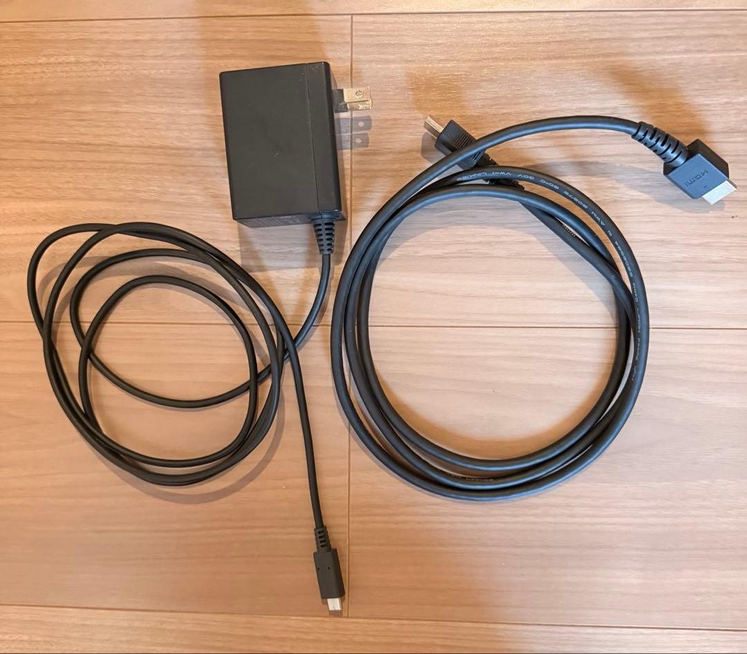 Nintendo Switch 本体 &Joy-Con&プロコン&ポーチ付き