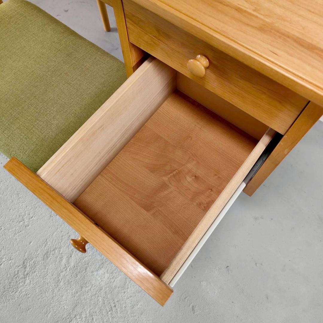 美品 モモナチュラル コモ 机のみ 幅90　無垢　アルダー材