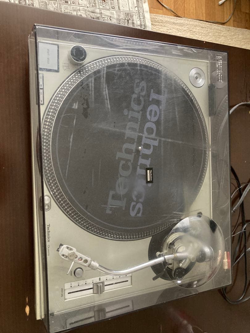 Technics SL-1200 ターンテーブル カバー付き　カートリッジ付き