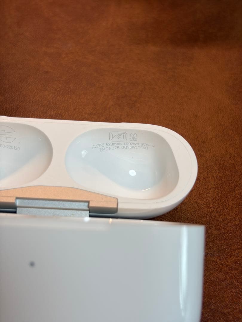 Apple AirPods Pro (第2世代) 本体 (MQD83J/A)