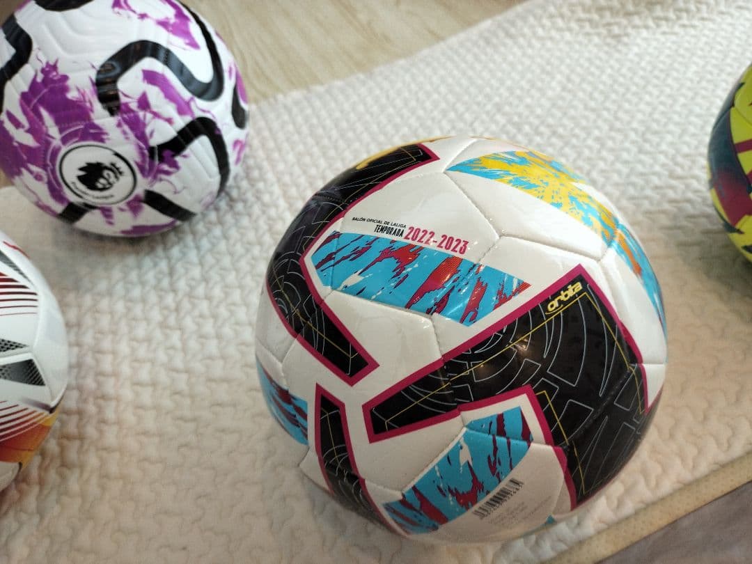 ILYAさん専用　サッカーボール 5号球　5個