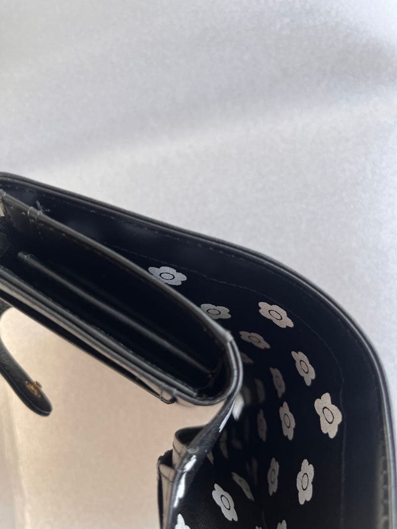 【値下げ】MARY QUANT フーリーDパッチ Lウォレット ブラック