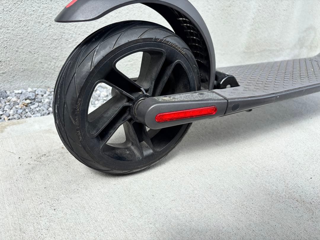 スケートボード ninebot by SEGWAY ES2