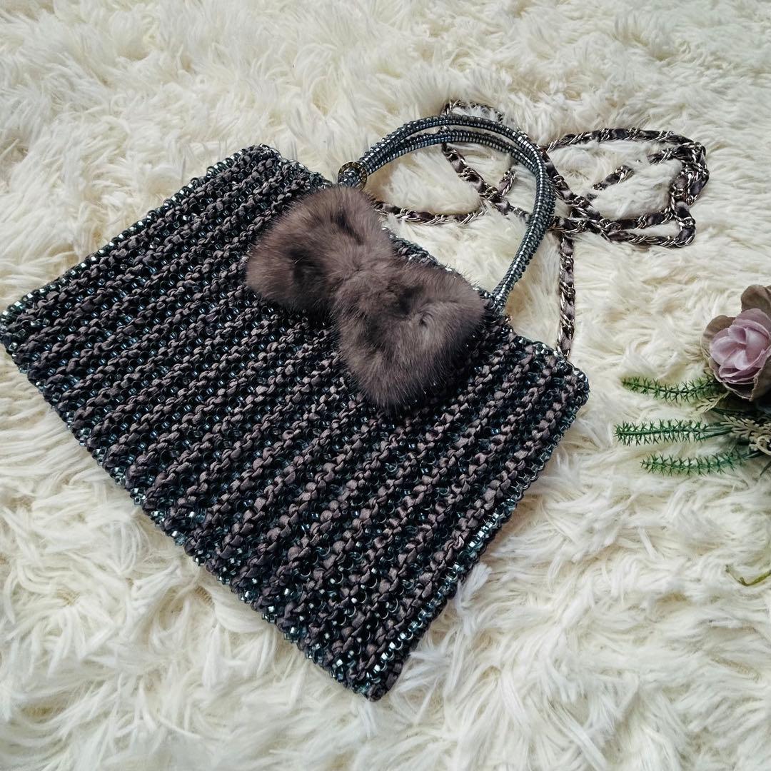 可愛い★アンテプリマ　ワイヤーポシェット　ファーリボン付き