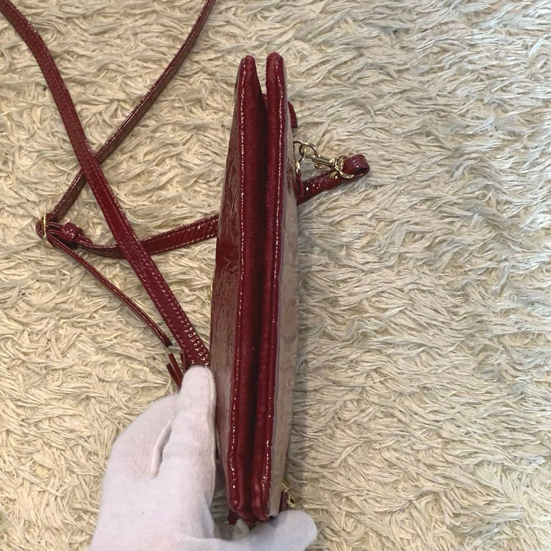 未使用保管品✨ATAO ブーブー お財布ポシェット エナメル レッド