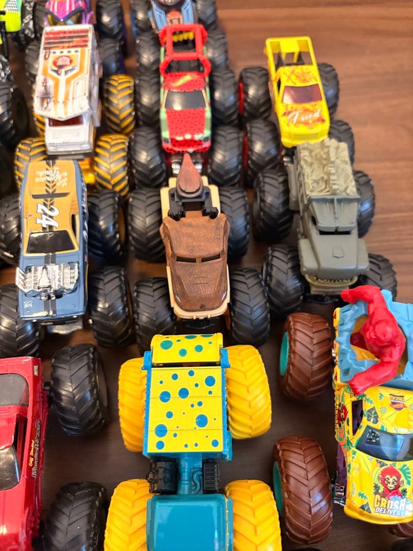 ホットウィール　モンスタートラック　23台セット