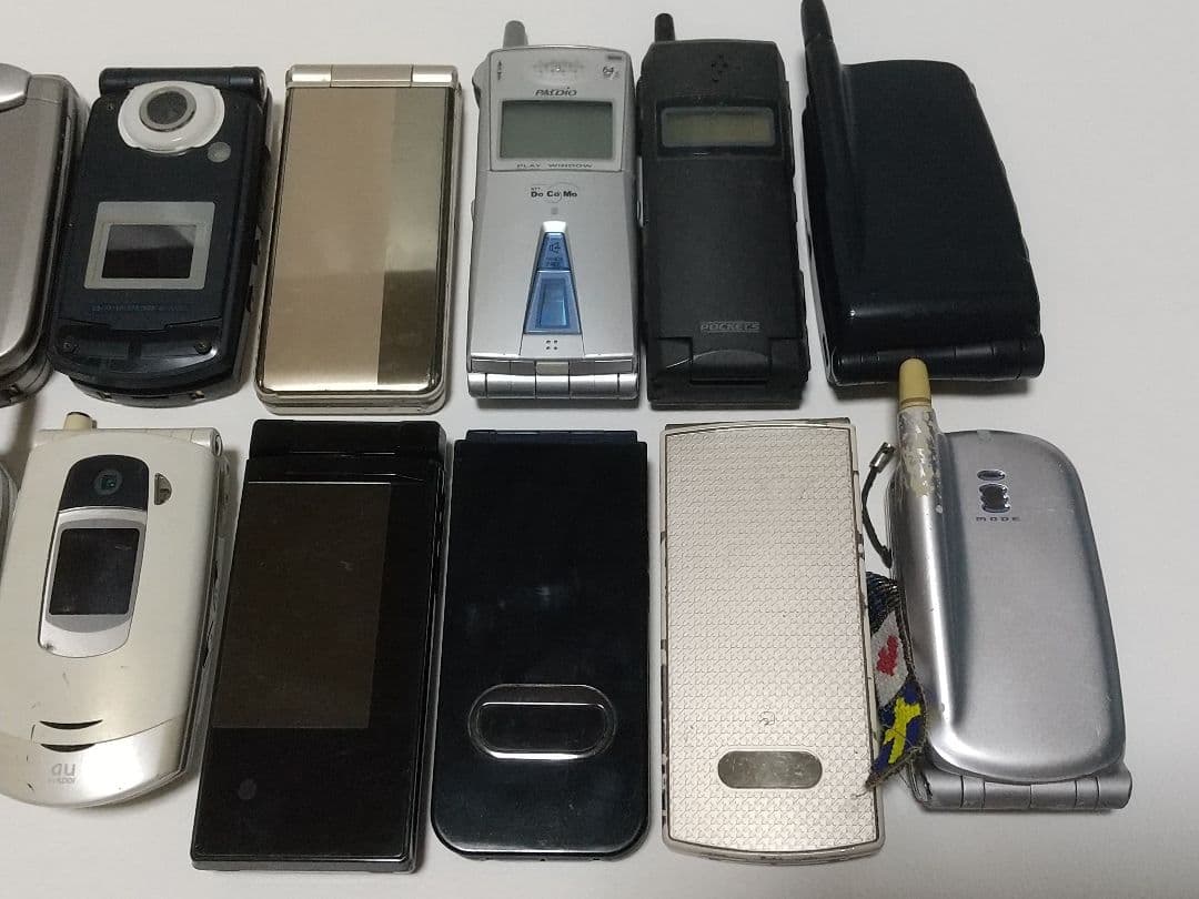 中古携帯電話セット ガラケー 15台