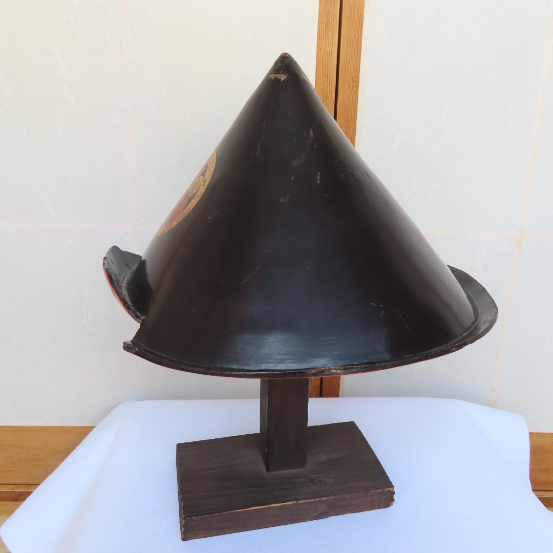 丸に九曜紋陣笠　トンキョ帽