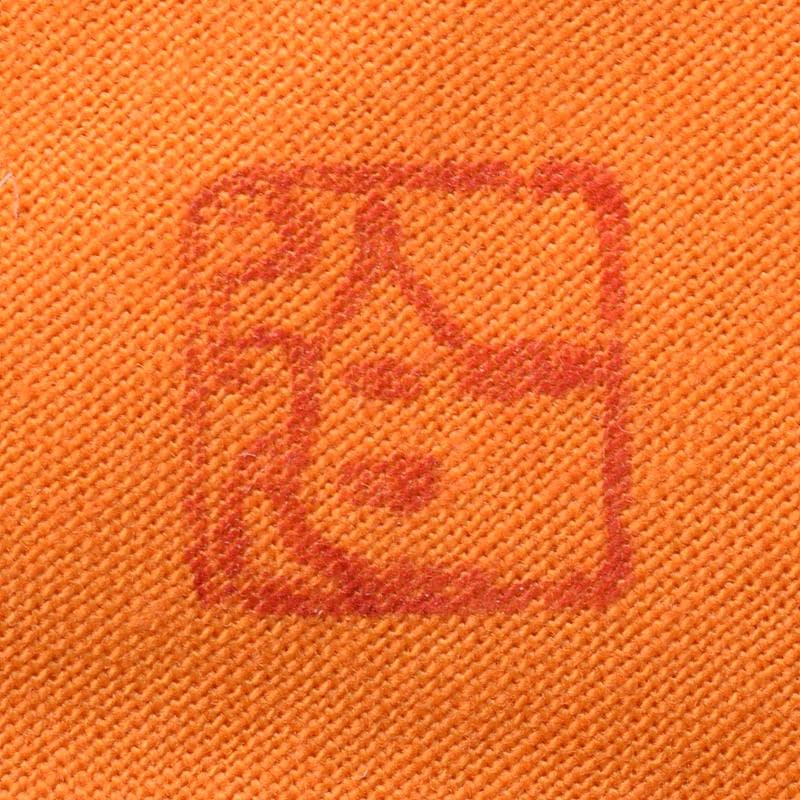 九谷焼　中田一於作　淡青釉裏銀彩　花文　壷　共布共箱　M　R7804B