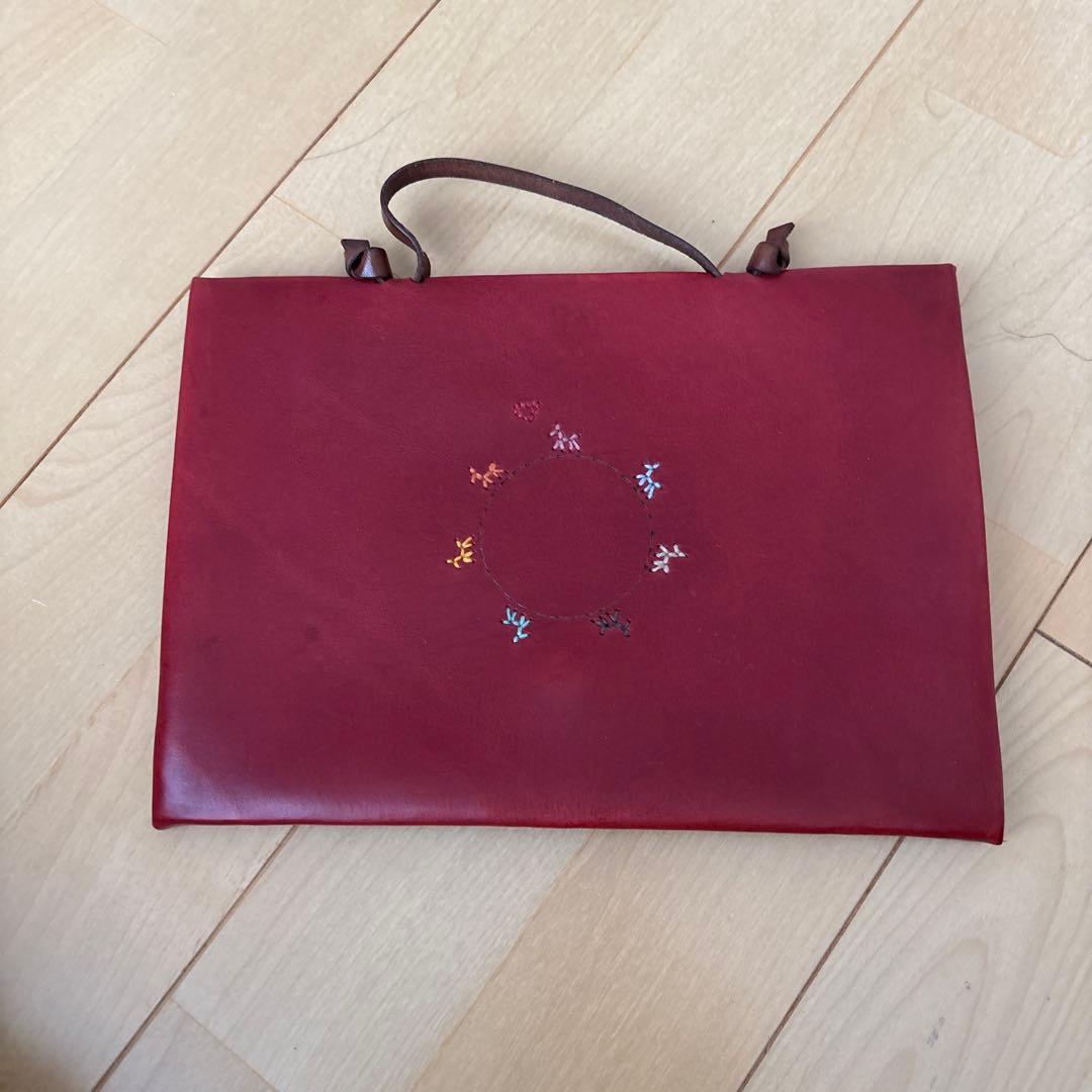 アンリクイール　書類入れ