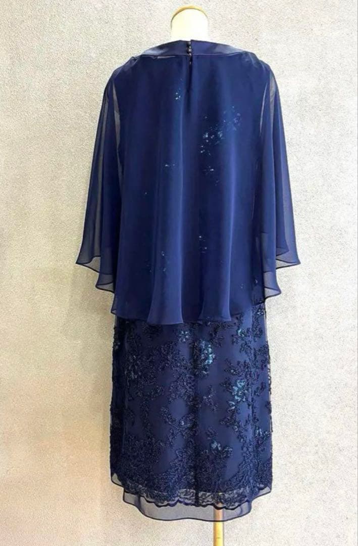 東京ソワールMARIKO KOHGA マリココウガケープ付きドレス　ワンピース