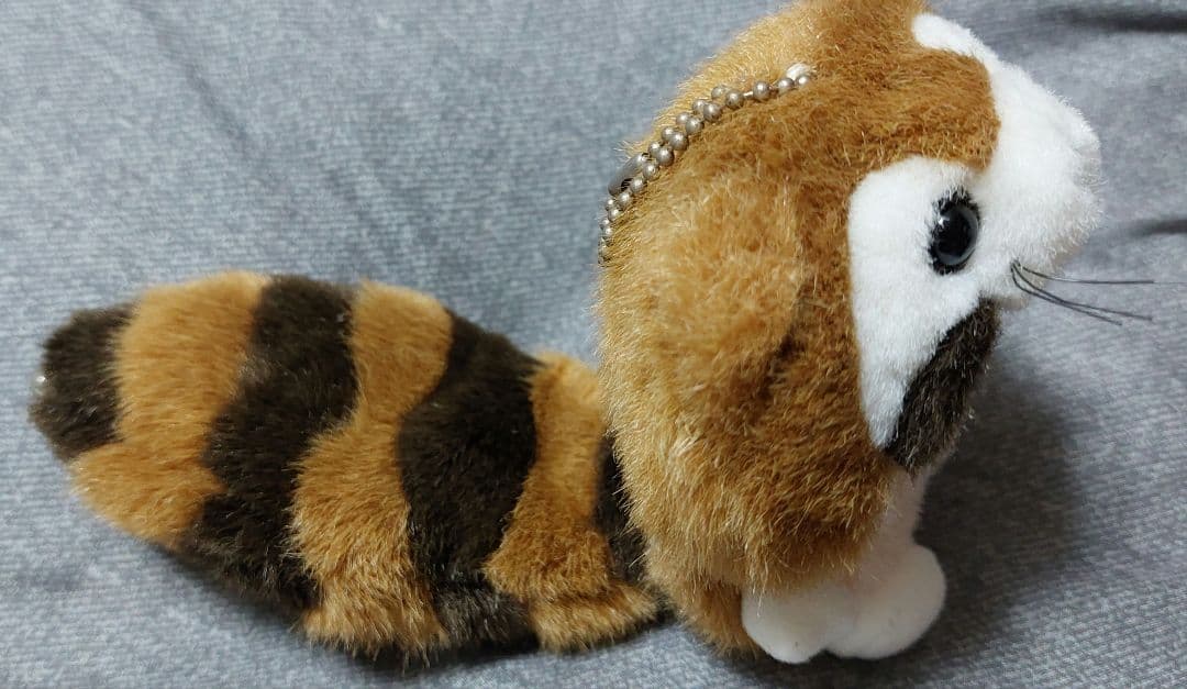 ハローキティ2002年冬期限定 しっぽ倶楽部 レッサーパンダぬいぐるみ 希少価値