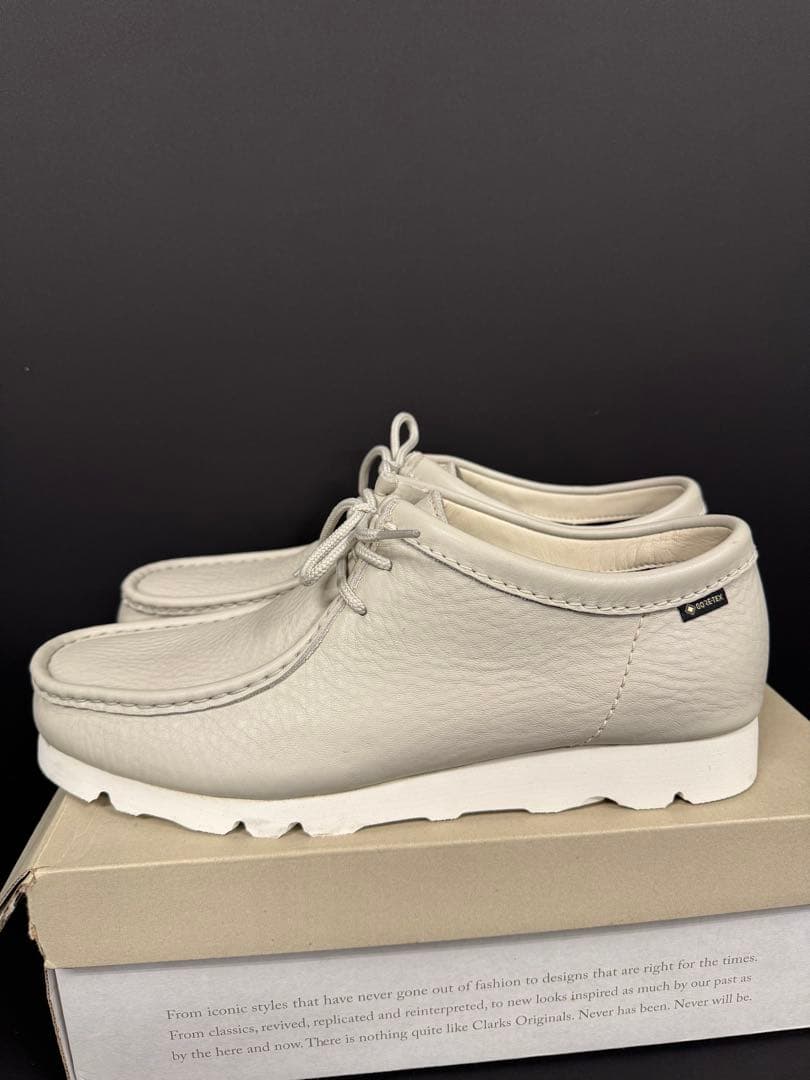 クラークス　ワラビーGTX ホワイトレザー28cm