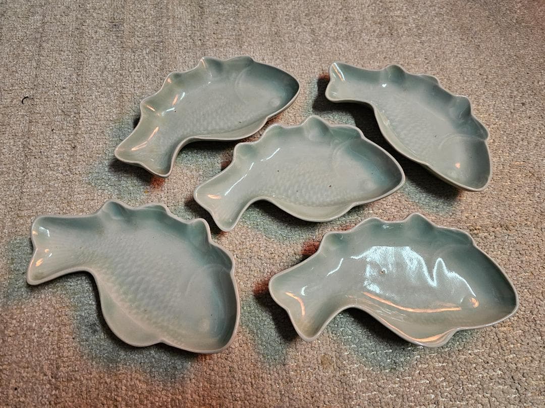 m*a様 その2 幕末明治頃の伊万里 魚型変形皿 5客セット