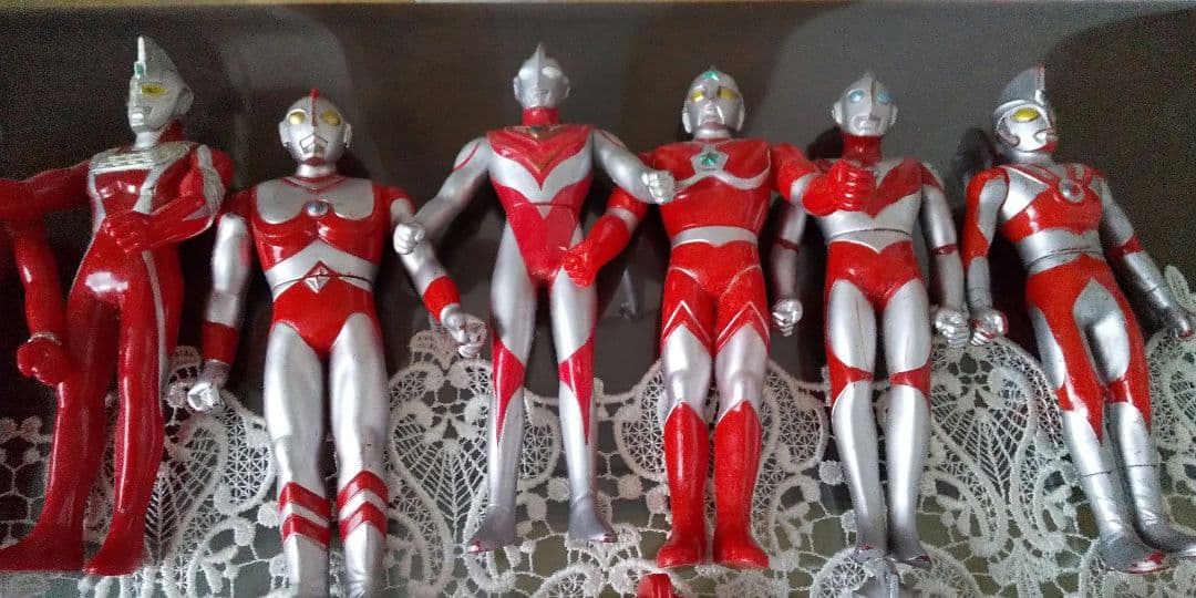 ウルトラマンソフビ 33体とオマケ難有1体