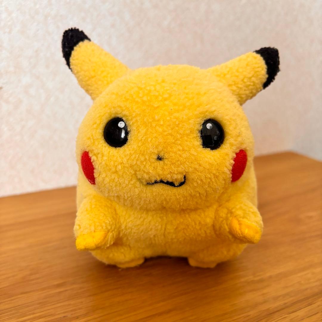 ポケモン ピカチュウ ぬいぐるみ 初期 TOMY製