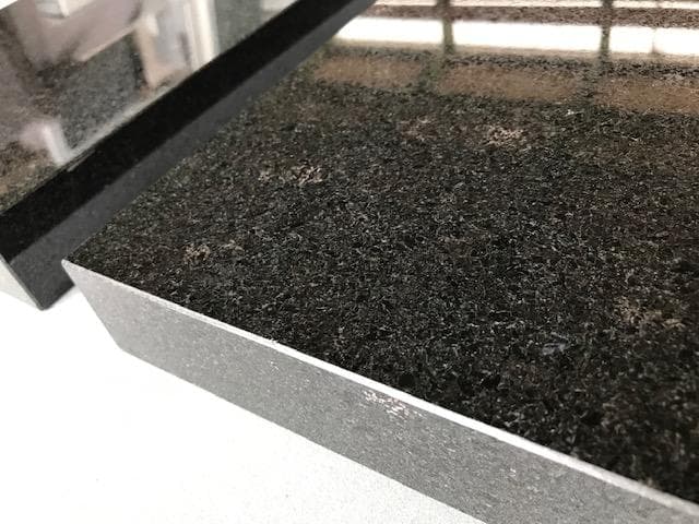 【おかさと～千桜～】天然黒御影石　特注オーディオボード　4面磨き　2枚