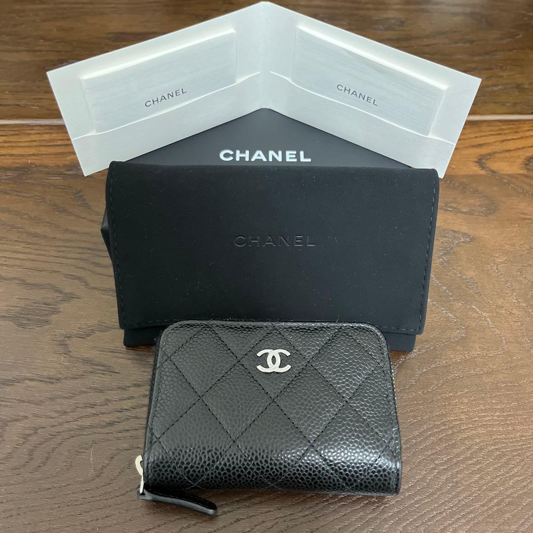 シャネルキャビアスキン　ケース