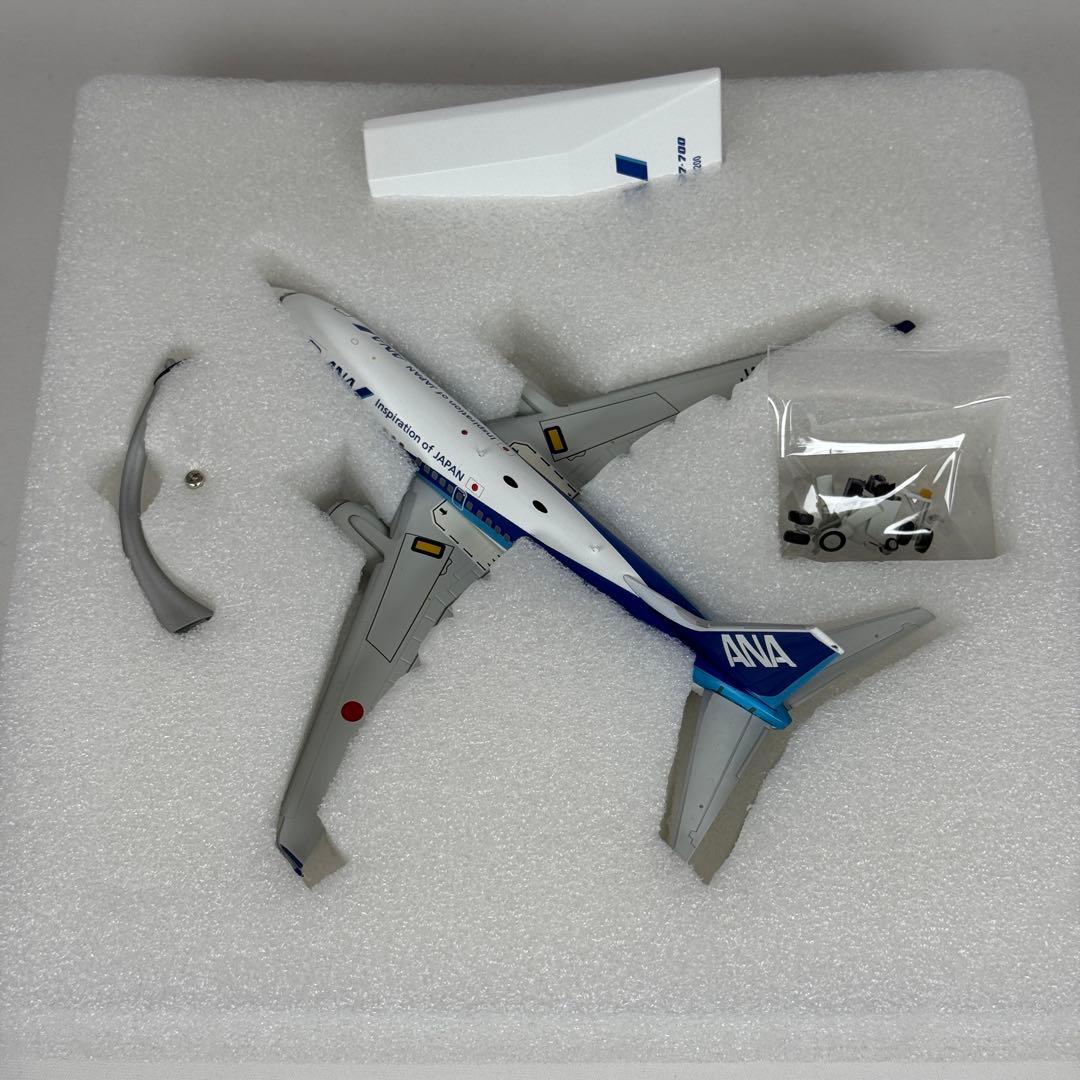 1/200 ANA 737-700 JA02AN (73P) フラップダウン
