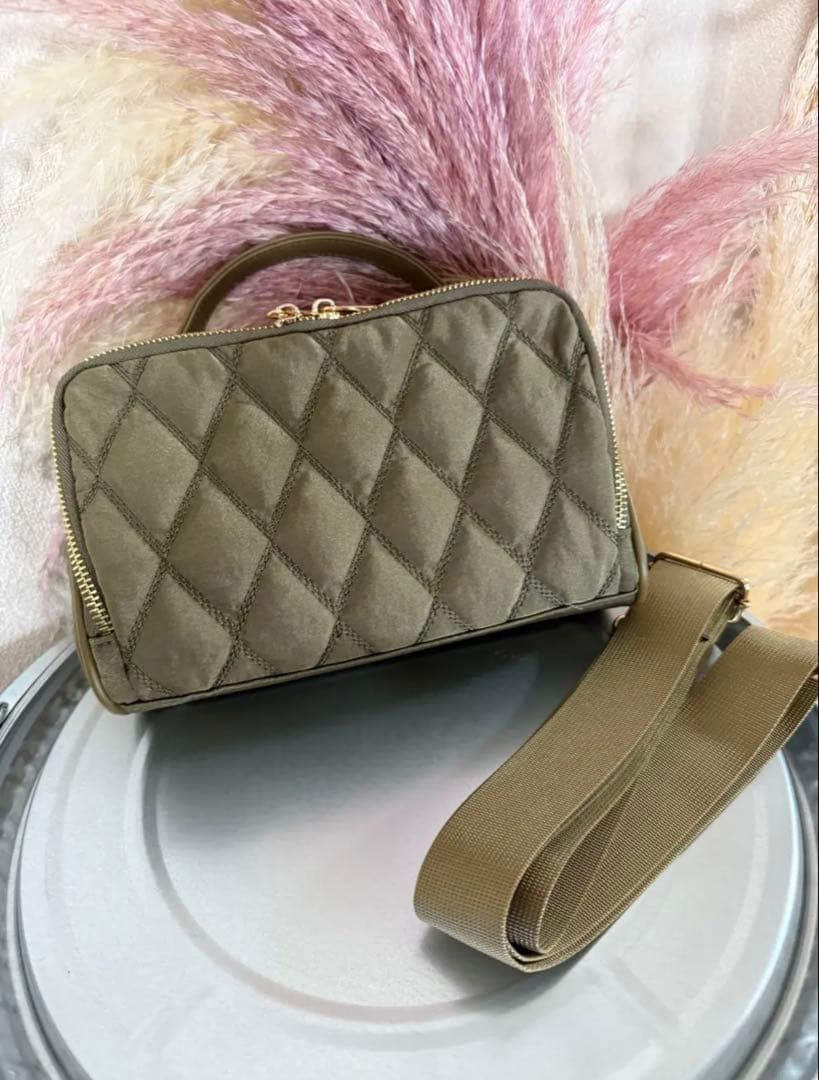 soleile ソレイル　カメラバッグ カーキ