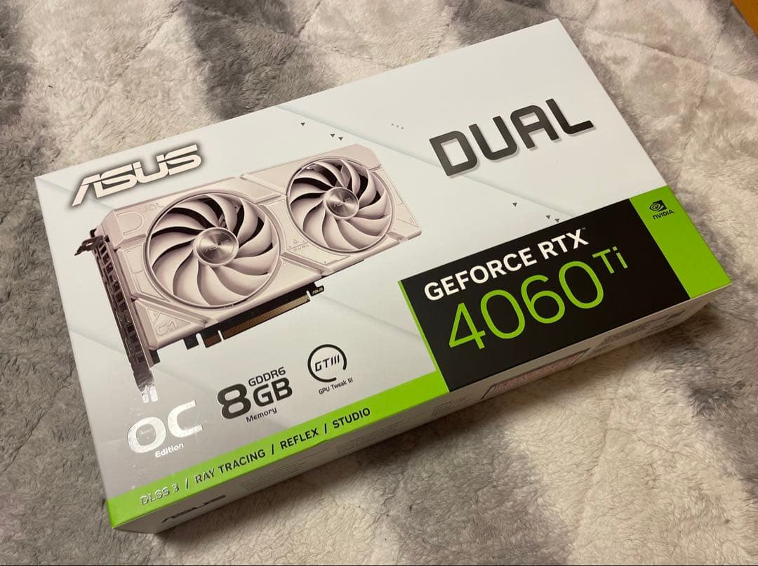 グラフィックボード・グラボ・ビデオカード GeForce RTX 4060 Ti 8GB GDDR6 White
