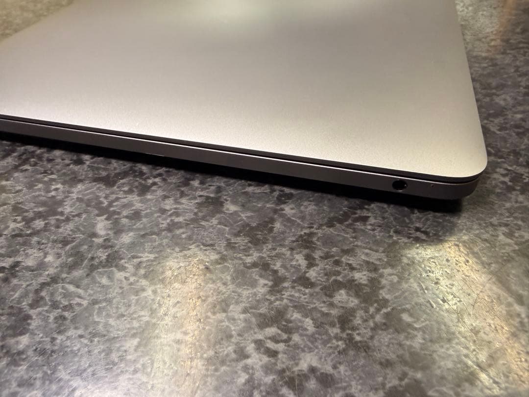 MacBook本体 MacBookPro2020 M1 13in 256GB 8GB bat100%