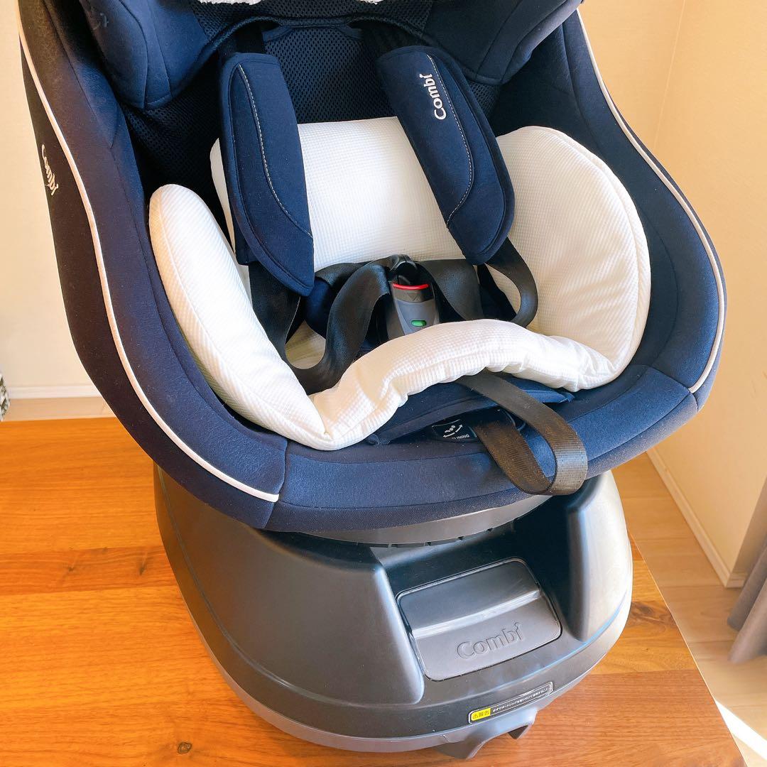 【全て揃ってます】コンビ　チャイルドシート　クルムーヴスマート　シートベルト固定