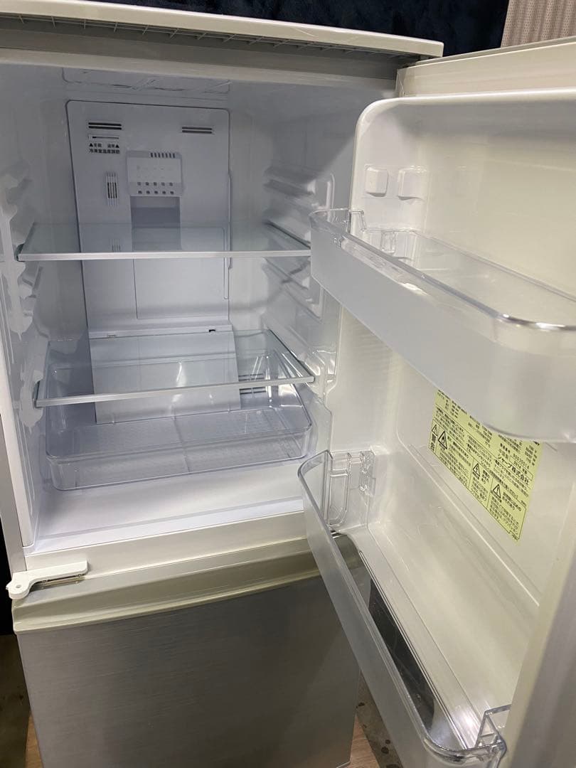 SHARPノンフロン冷凍冷蔵庫137L2014年製SJ-14Y-S除菌・清掃済み