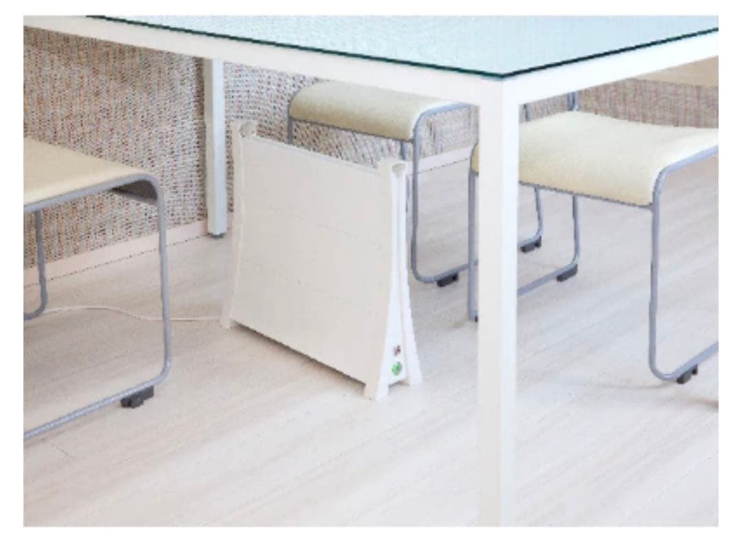 正月セール　アルミパネルヒーターicoro(イコロ)　50cmタイプ　ホワイト