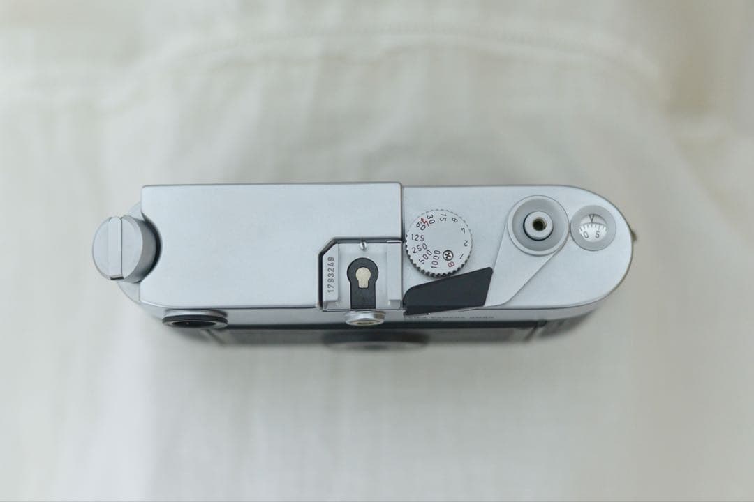 Leica M6 + DRズミクロン50mm + SBOOI ファインダー付属