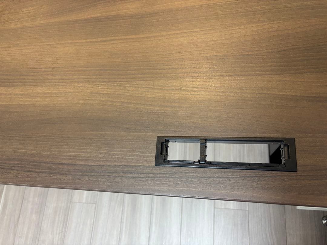 オカムラ 電動昇降デスクSwift スイフト 幅155×奥行77.5cm 20万