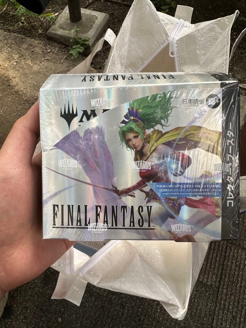 mtg コレクターブースター　ファイナルファンタジー　日本語版　シュリンク付き