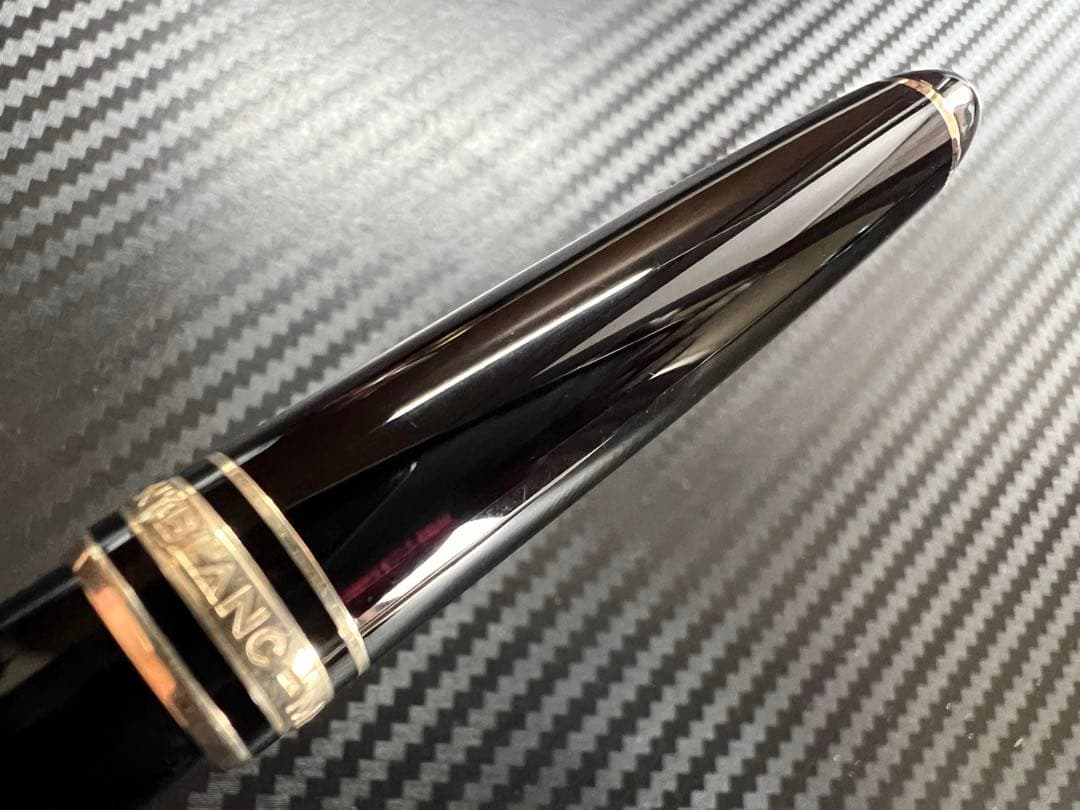 モンブラン マイスターシュテュック 144 万年筆 ブラック 中白 EF 極細字