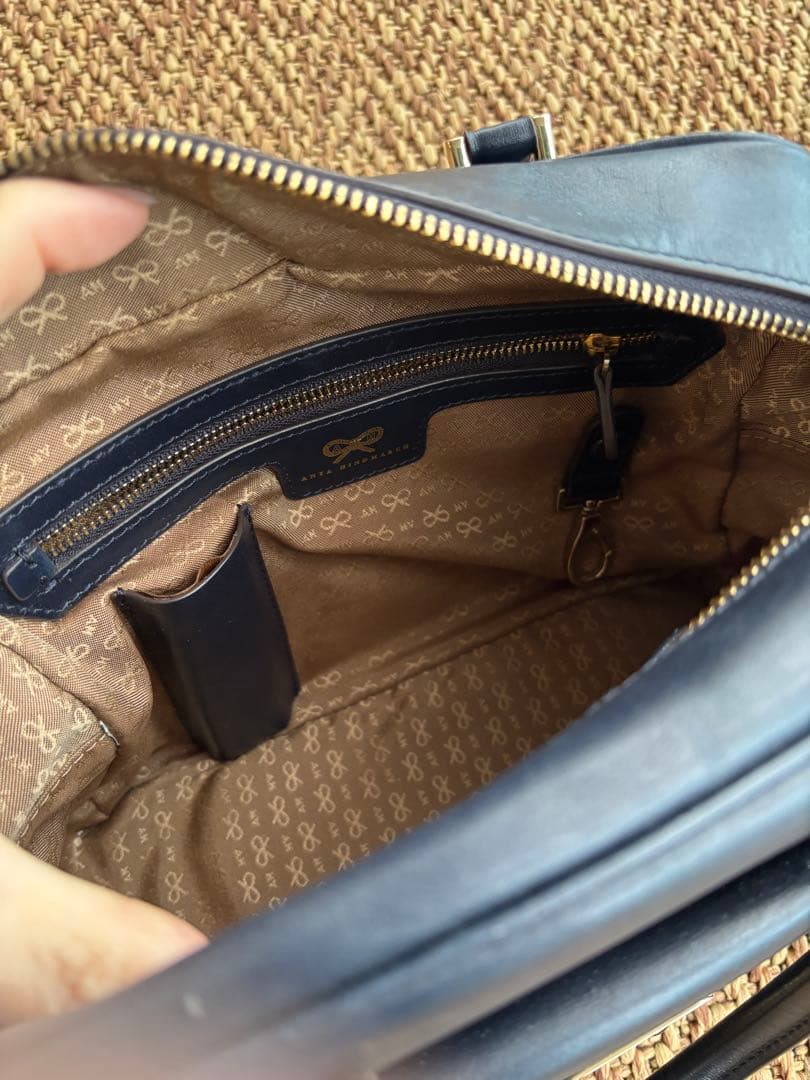 アニヤハインドマーチ　カーカー　ショルダーバッグ