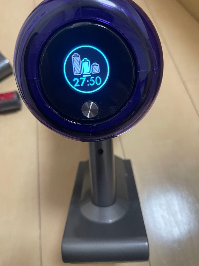 【美品】Dyson V11 Fluffy コードレス掃除機
