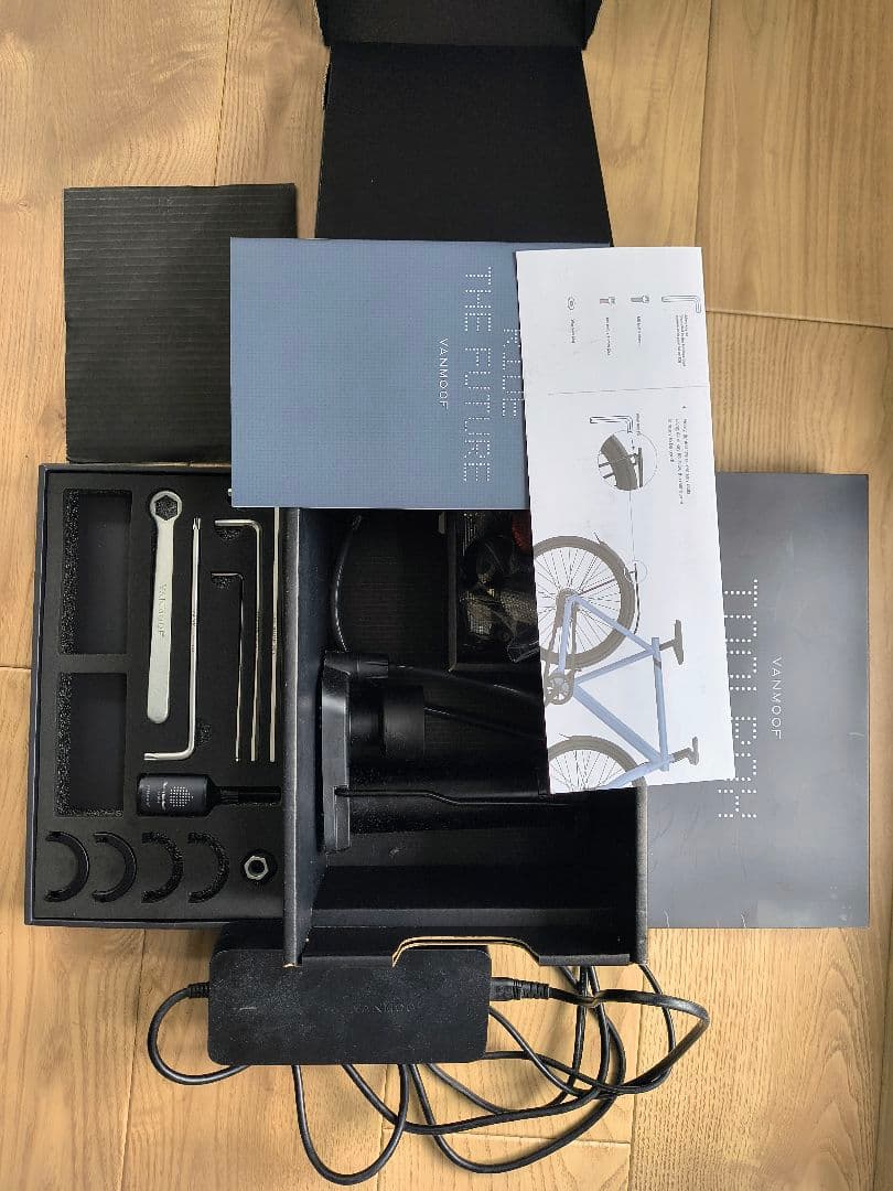 VANMOOF S3 充電器&工具セット
