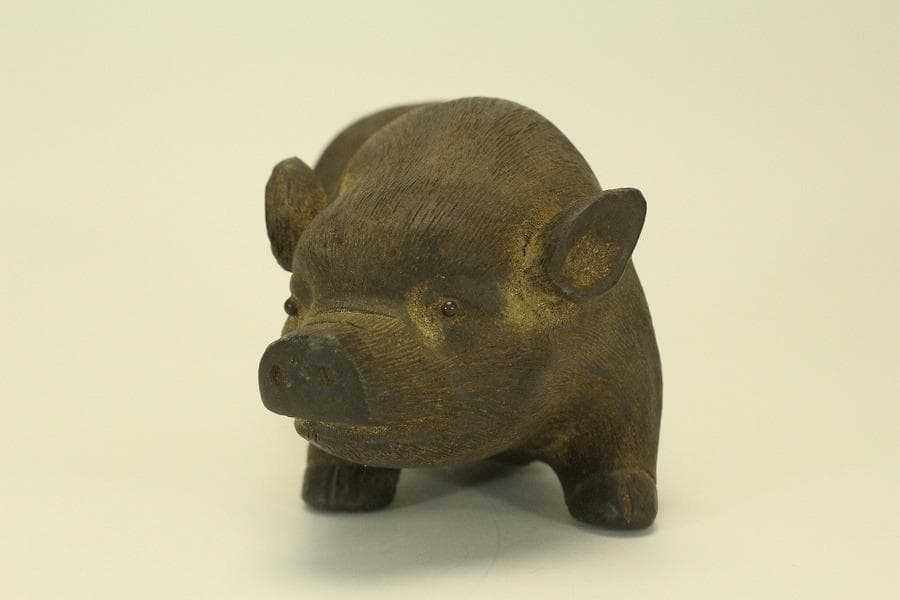 中国美術 紫泥 猪 細密 置物 骨董(LC982)
