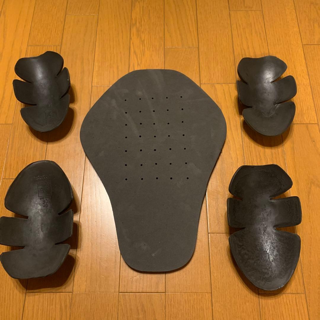 【美品】本革プロテクター付きシングルライダースジャケット　リューグーレザーズ