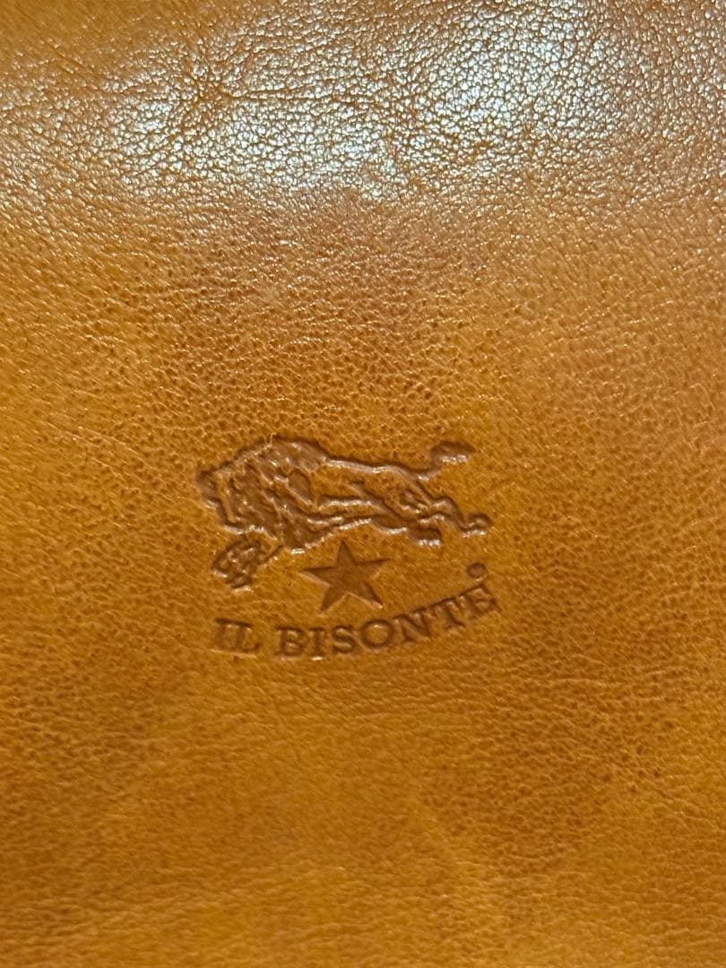 【イルビゾンテ】　IL BISONTE　ショルダーバッグ　三日月☾