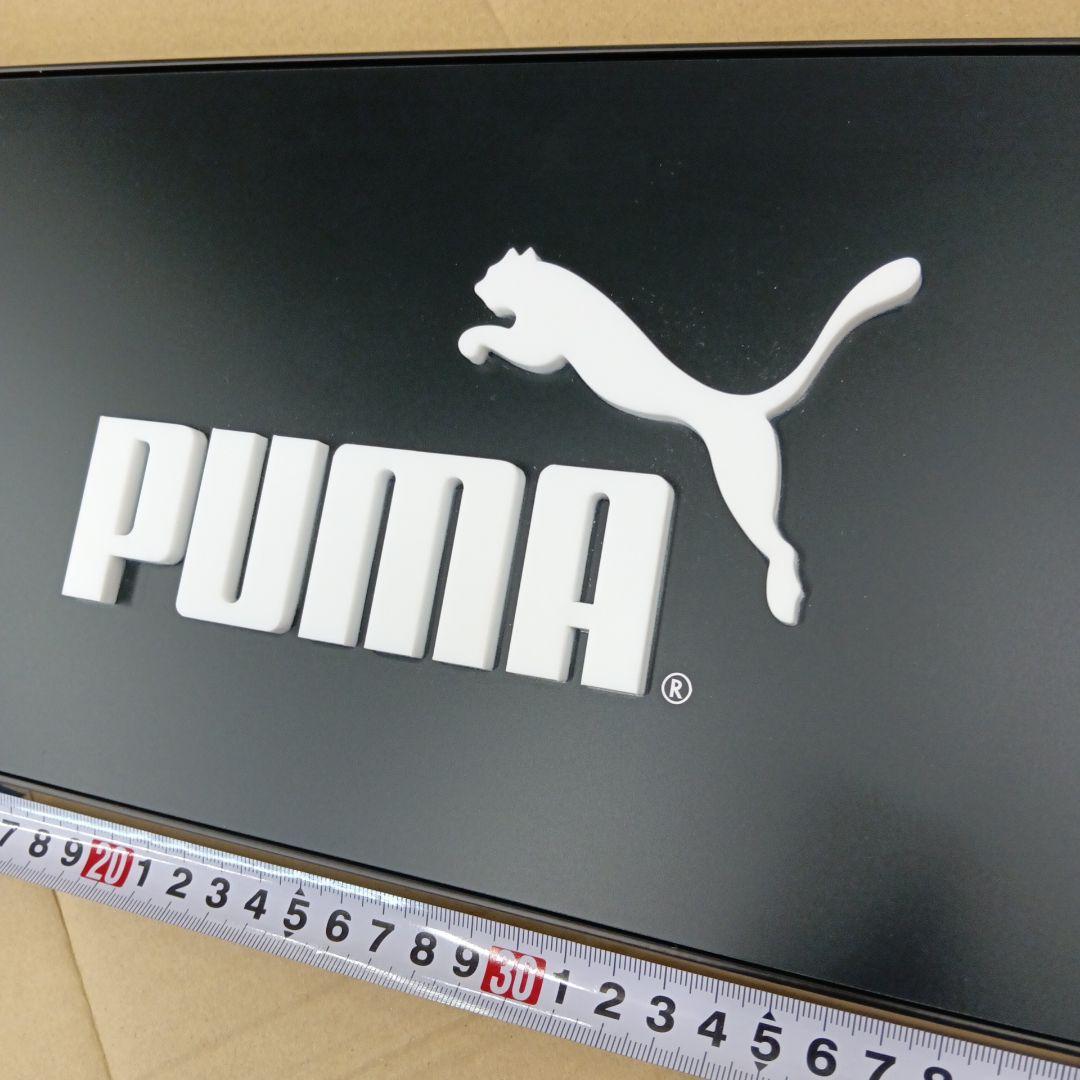 PUMA　SUBU 　広告　インテリア　宣伝　看板　プーマ