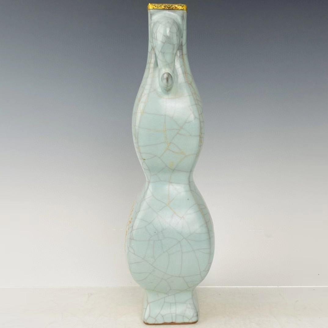 中国古美術・旧蔵の磁器・官窯の金口詩刻瓶・置物・書道・茶道具・文房具・賞物・陶芸