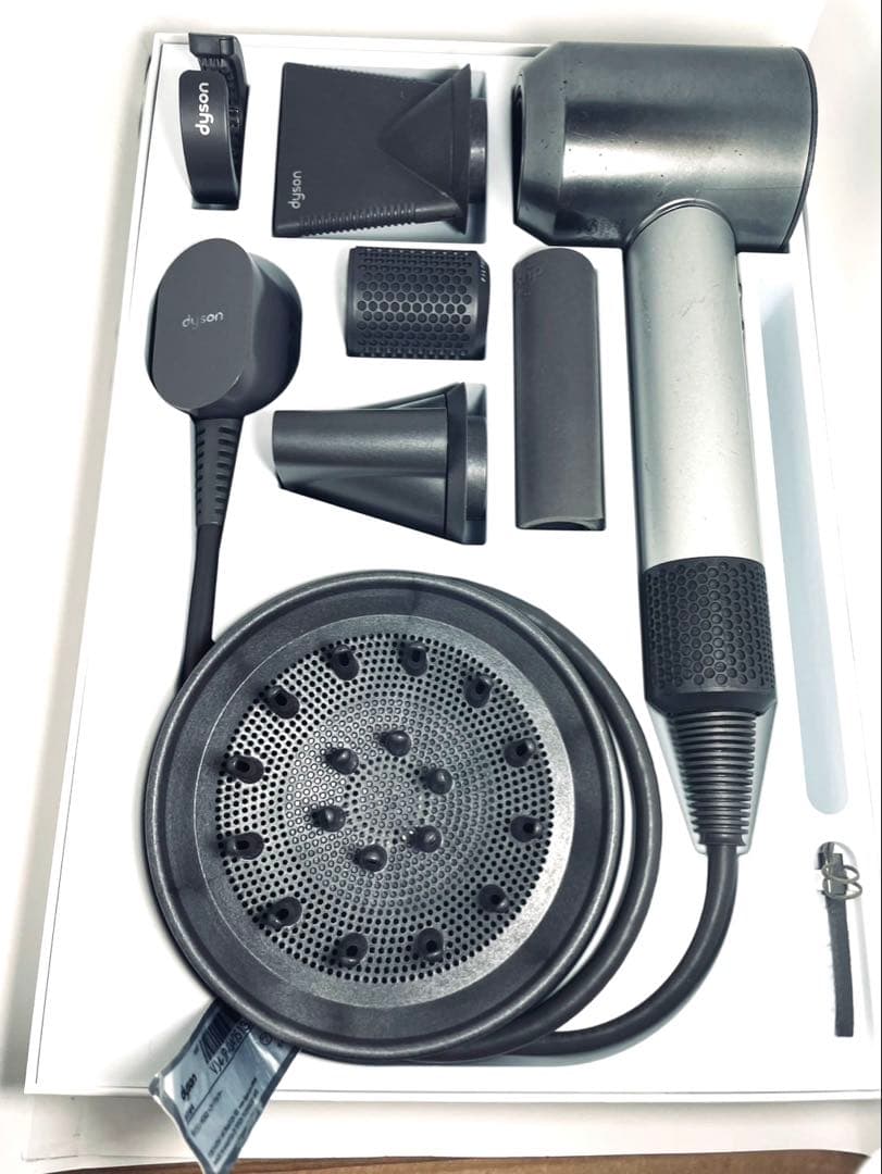 Dyson ダイソン ヘアードライヤー プロ専用、サロン向け　国内正規品動作良好